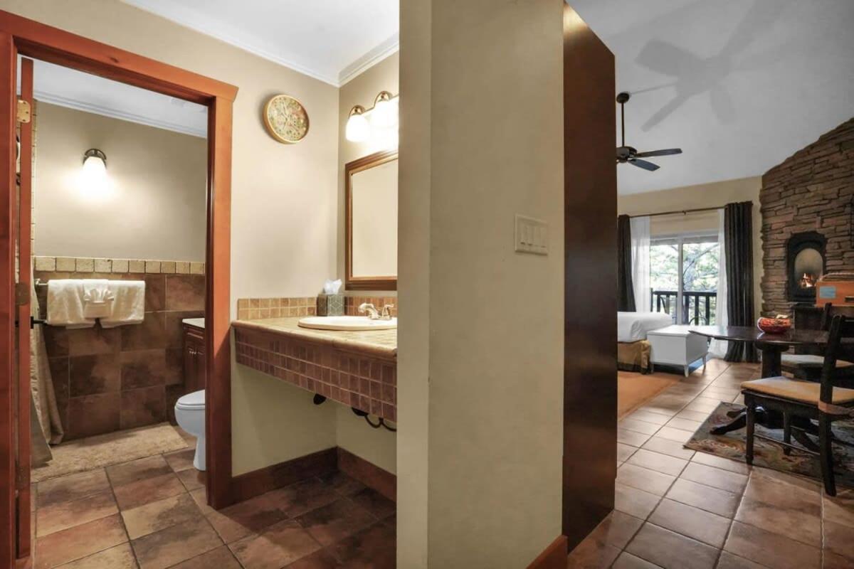 Intimate Mtn Studio, Walk To Main St Park Stadt Exterior foto